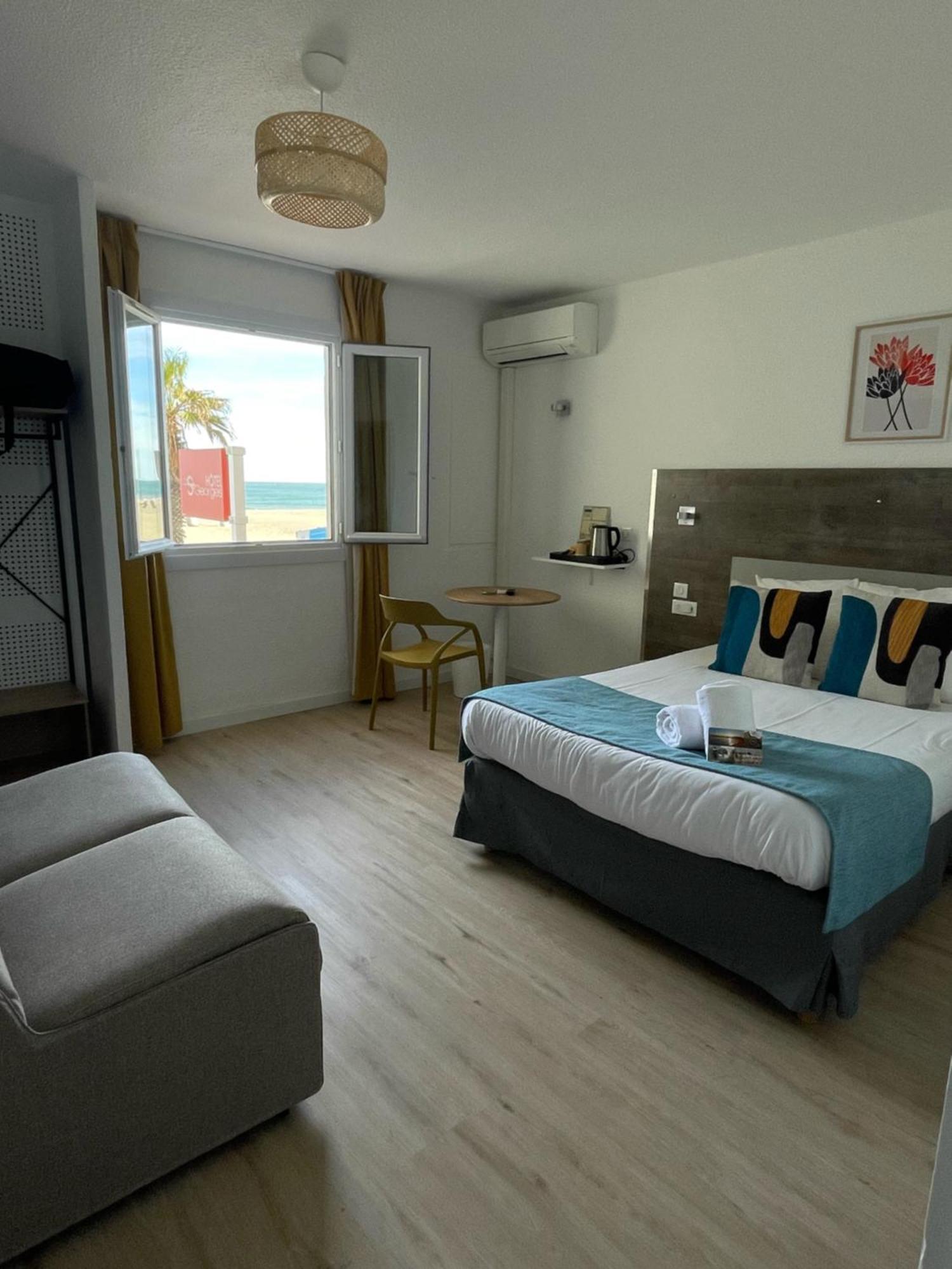 Hotel Saint Georges, Face A La Mer Canet-en-Roussillon Eksteriør billede