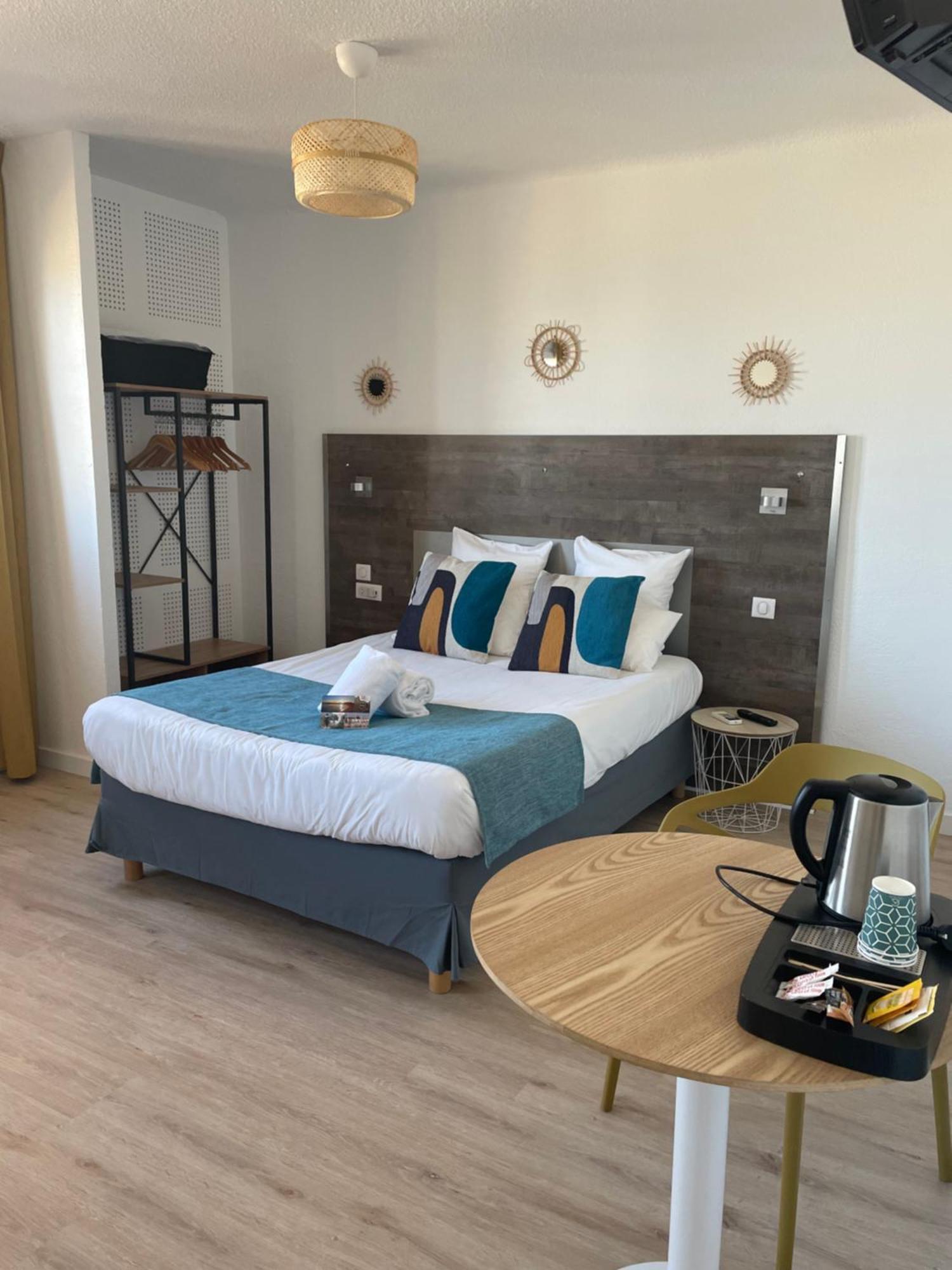 Hotel Saint Georges, Face A La Mer Canet-en-Roussillon Eksteriør billede