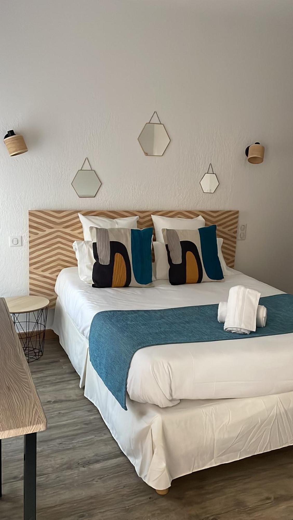 Hotel Saint Georges, Face A La Mer Canet-en-Roussillon Eksteriør billede