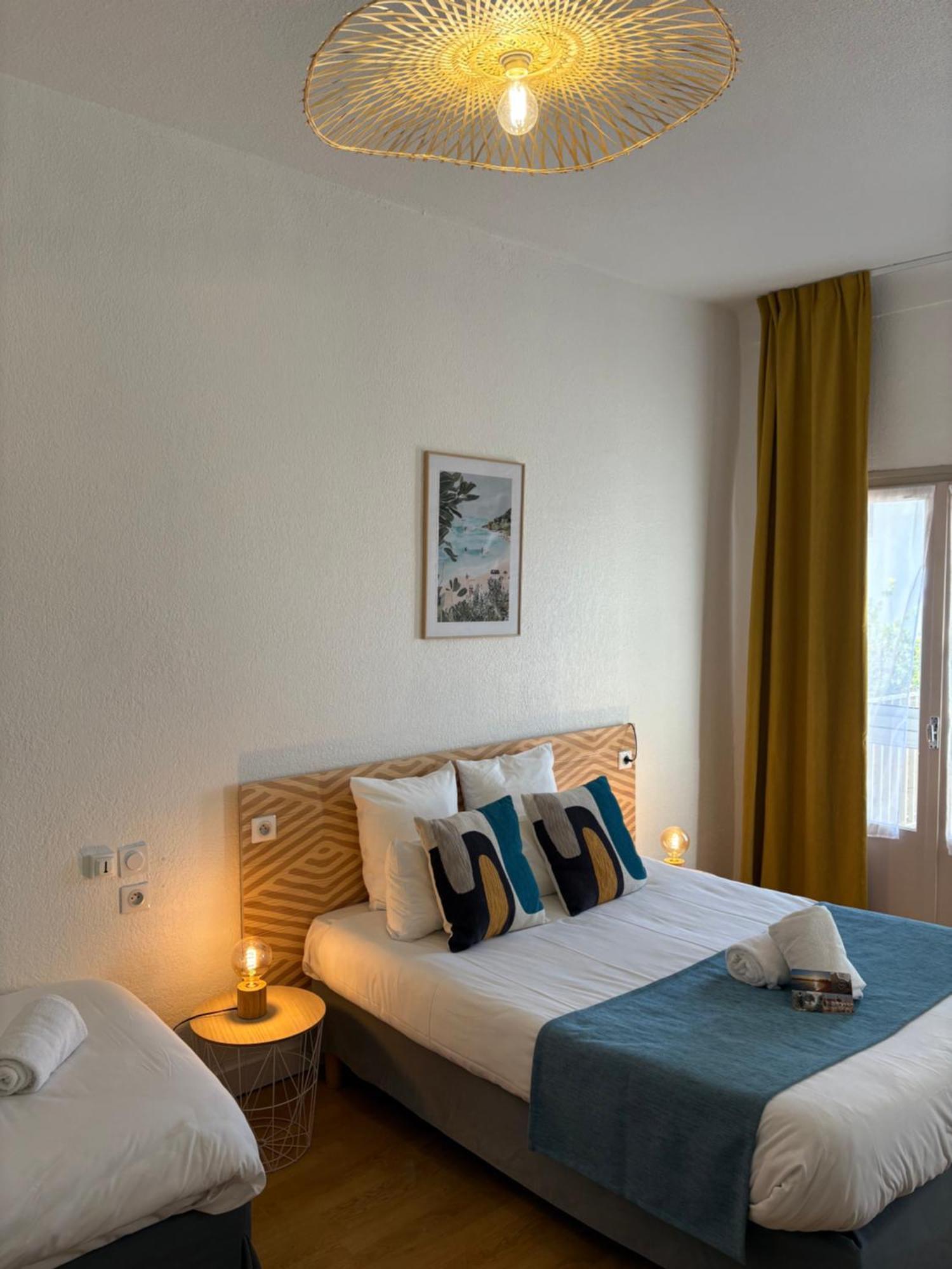 Hotel Saint Georges, Face A La Mer Canet-en-Roussillon Eksteriør billede