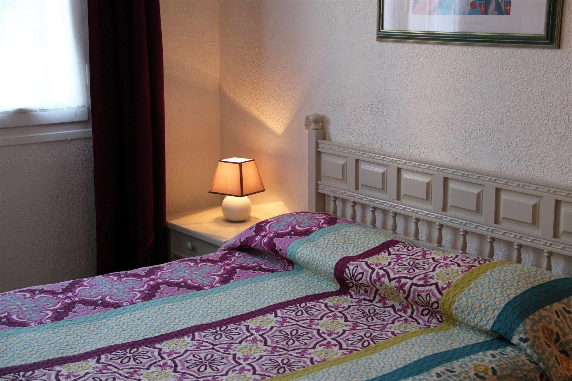 Hotel Saint Georges, Face A La Mer Canet-en-Roussillon Eksteriør billede
