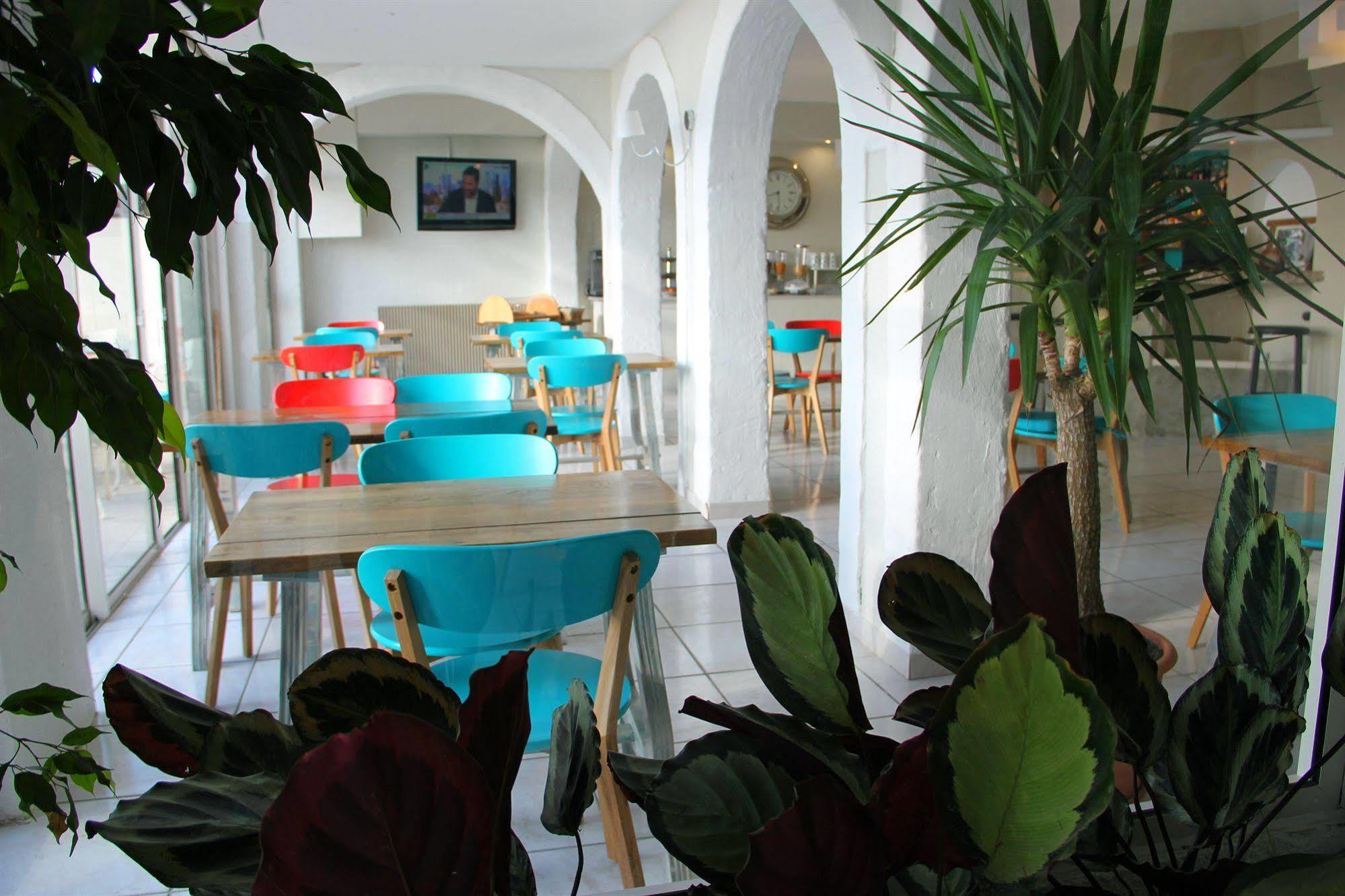 Hotel Saint Georges, Face A La Mer Canet-en-Roussillon Eksteriør billede